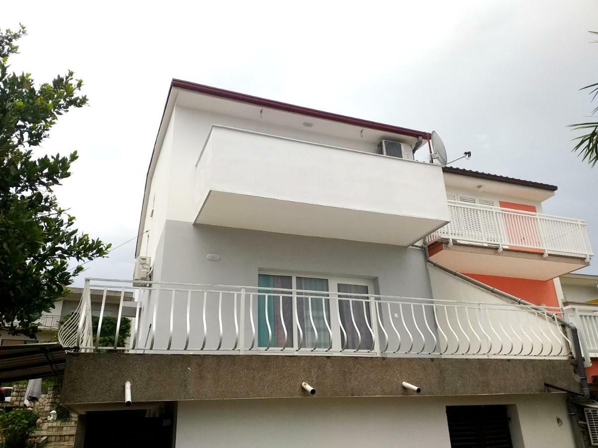 Villa Dora ##3 茨里克韦尼察 外观 照片
